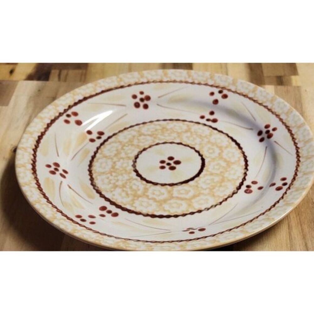 1 Each Temptations Bakeware‎ Old World 7.5" Plate, Underplate, Brown And Tan